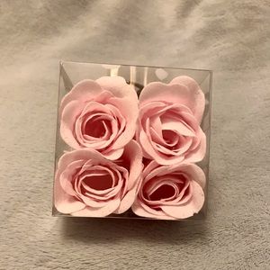 🌷 4/$20 Set of Pink Rose Petal Soaps 🌷